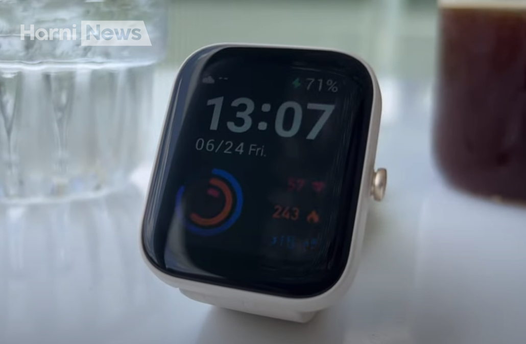 Фітнес браслети Amazfit Bip 3 Pro