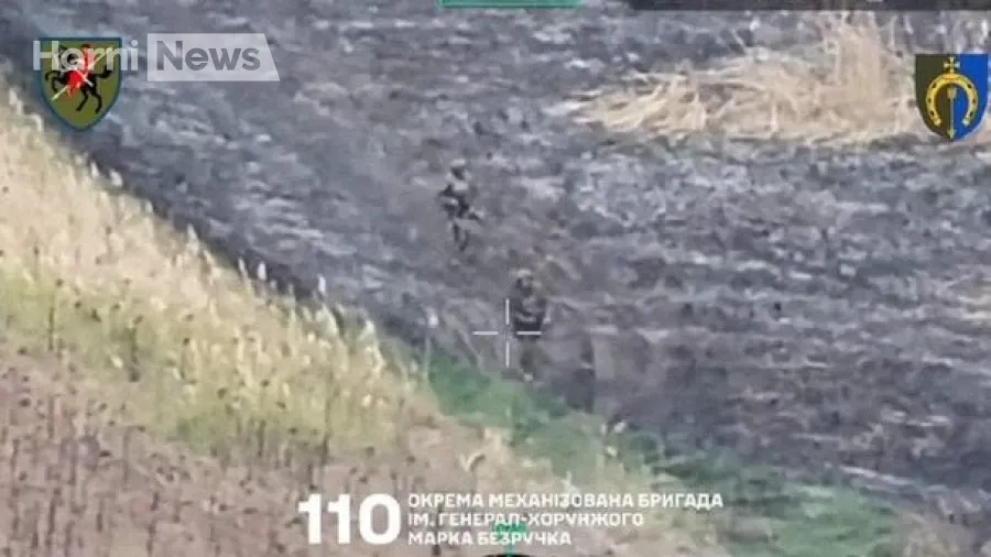 Росіянок знову кидають у штурми: 110-та ОМБр показала, як дрони зупинили двох наступаючих