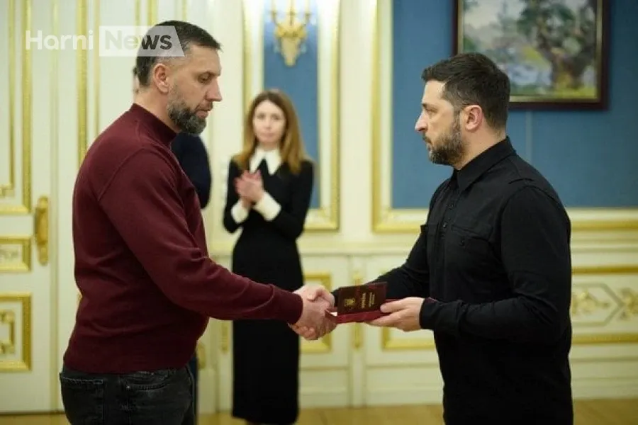 Кожен день – День енергетика? Держава відзначила фахівців за відновлення енергообʼєктів