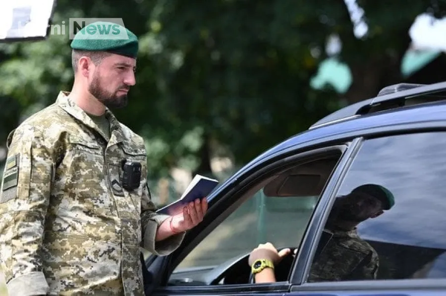 Плануєте перетин кордону? Що змінилося та як не втратити час на пунктах пропуску