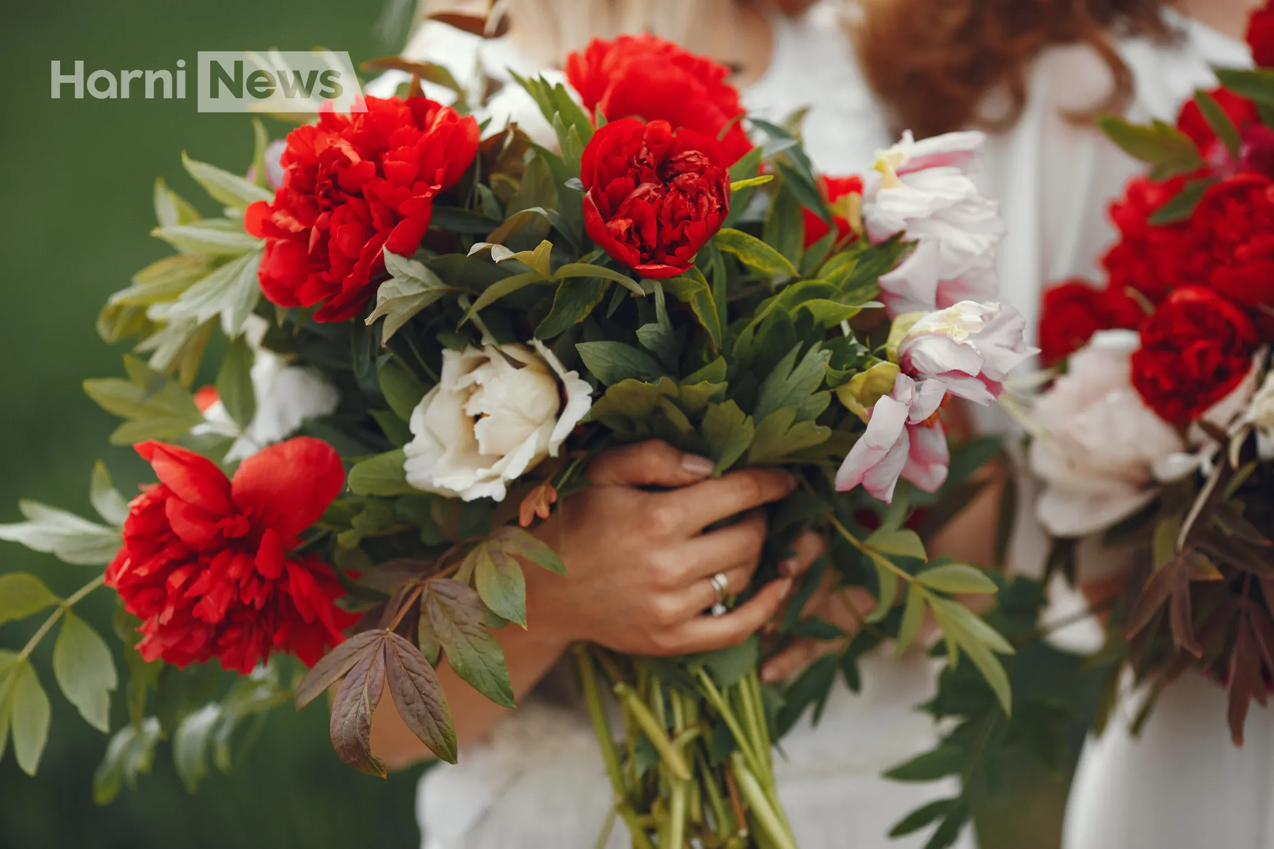 Як красиво написати з Днем народження мамі: приклади для натхнення